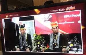 Pasangan Calon Gubernur dan Wagub Yulius-Victor Resmi Mendaftar di KPU Sulut