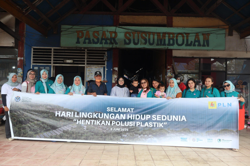 Dukung Keberlanjutan, PIKK dan Srikandi PLN UP3 Tolitoli Galakkan Penggunaan Tas Belanja Ramah Lingkungan