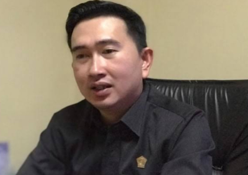Hasil Rapat Interal Fraksi PDI-P, Rocky Wowor Tetapkan Saron Sebagai Tenaga Staf Ahli