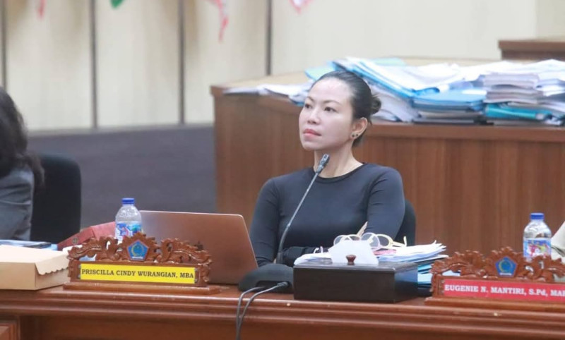 Hal Ini Yang Ditanyakan Cindy, Saat Bahas LKPJ Bersama SKPD